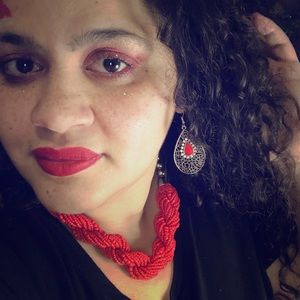 Meet your Posher in red ♥️♥️